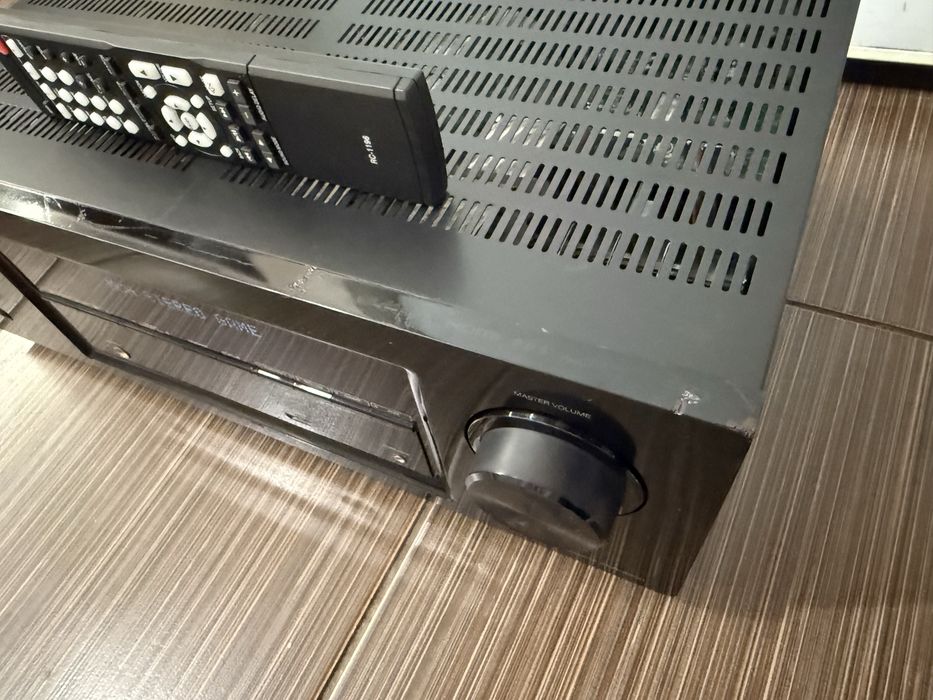 Denon AVR-X500 Resiver