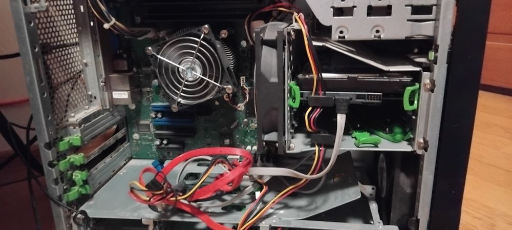 Fujitsu primergy tx1310