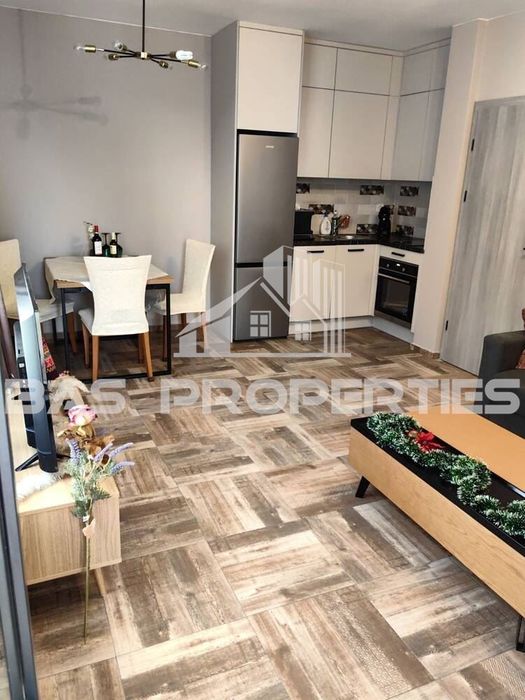 Дава се под наем Двустаен апартамент в София, Кръстова вада - 70 кв.м за 800 € - Снимка #2