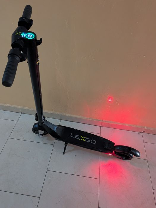 Trotinetă Electrică LexGo R8 Lite - Ca Nouă (Doar 41km)