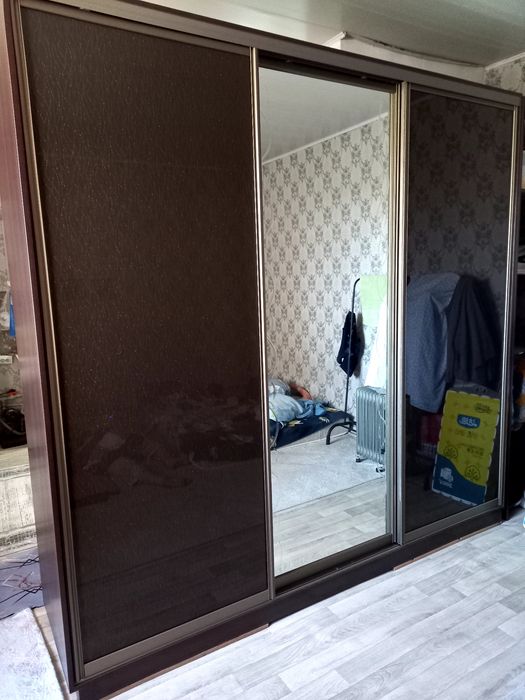 Шифонер  б/у в отличном состояние