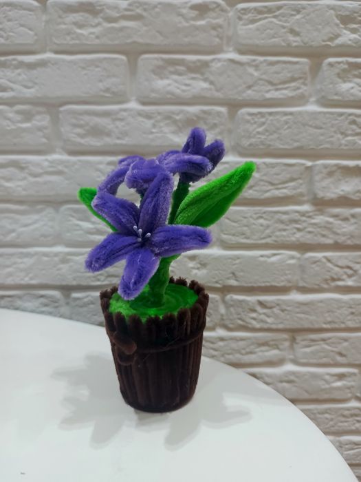 Цветы из синельной проволоки