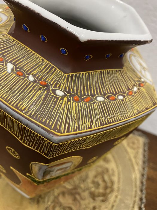 Японска ваза от порцелан сацума