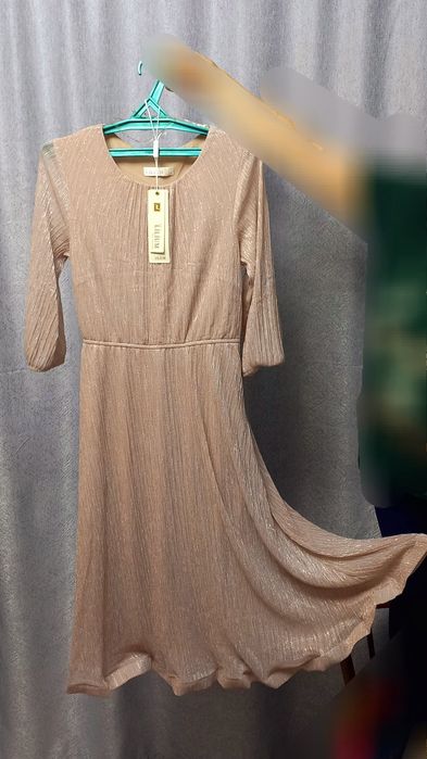 Продам красивое платье