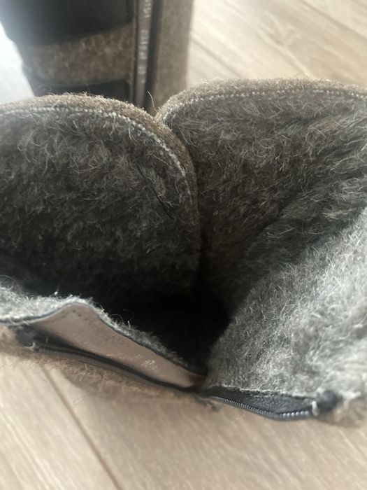 Продам валенки  из натуральной овчины