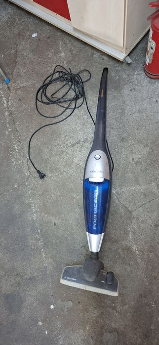 Vand aspirator electrolux cu cablu