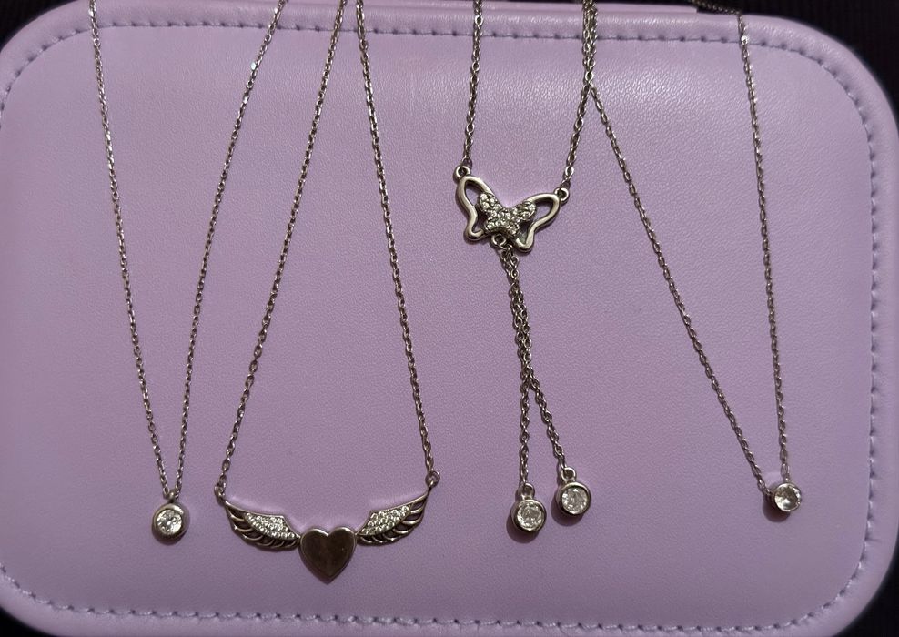 Сребърни колиета