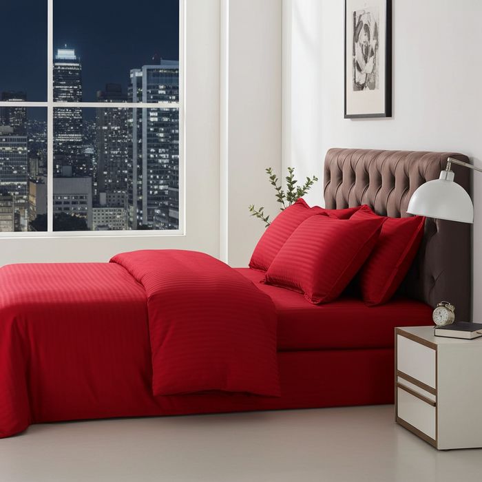 Lenjerie Damasc Danemarca Df009, Damasc, 6 Piese, Fara Elastic, Rosu