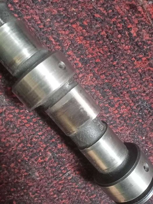 распредвал   на авто. жигули ваз 2106