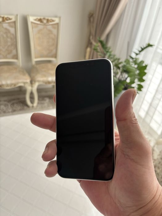 Iphone XR (Айфон XR)