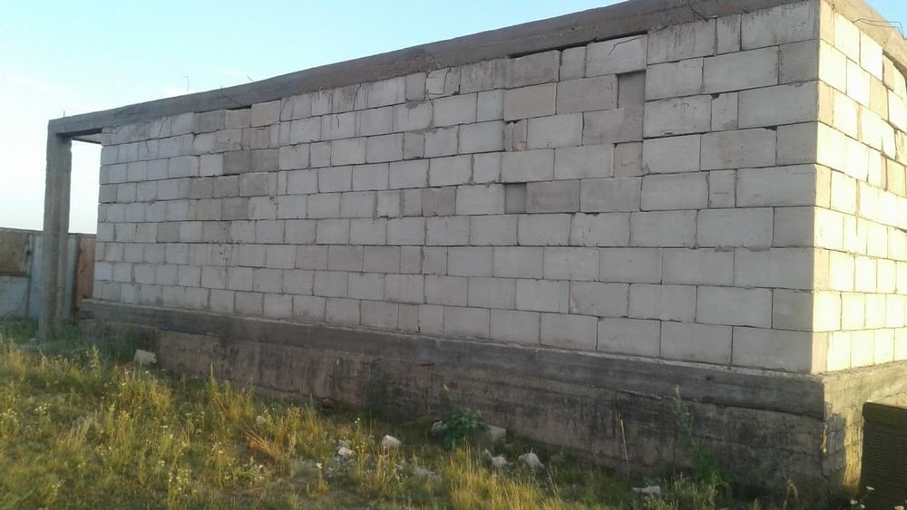 Недостроенный дом