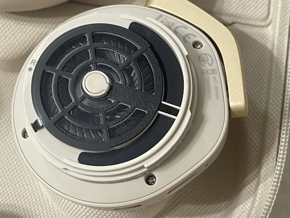 Beoplay HX наушники Bang Olufsen