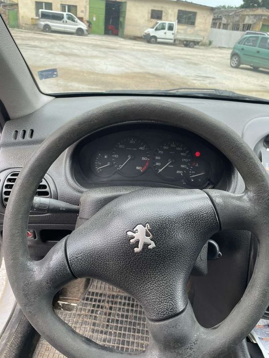 Пежо 206 1.9  D  2000 година 70 к.с