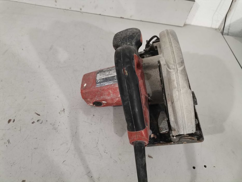 Ръчен циркуляр - Makita 1050 W