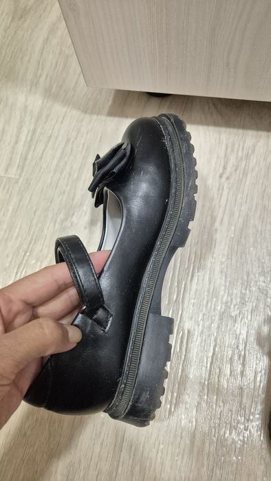 Школьные туфли для девочек