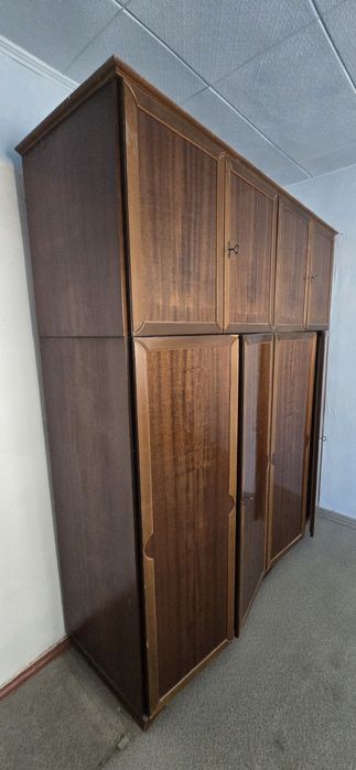 Шифонер в хорошем состоянии