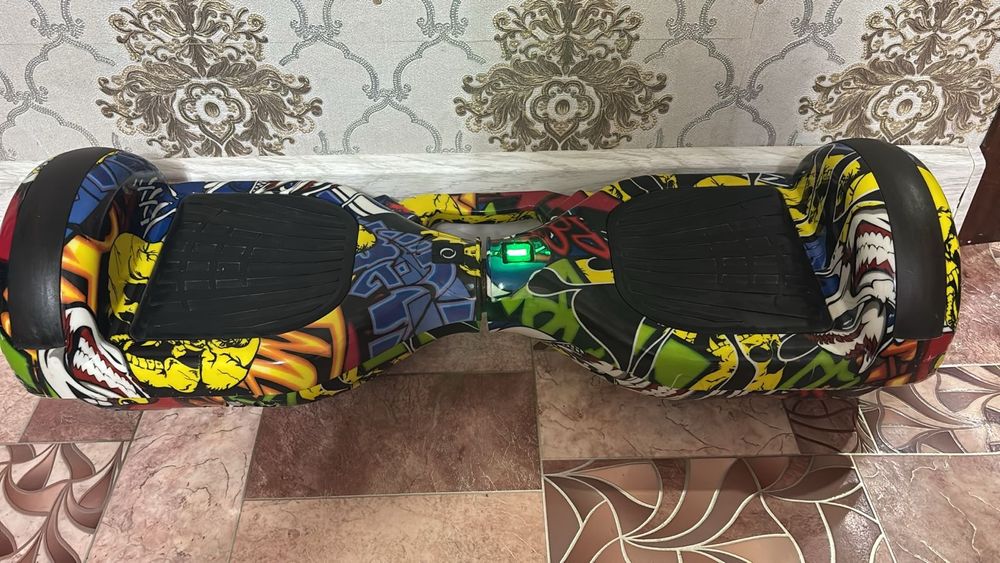 Разноцветный Гироскутер сатылады.