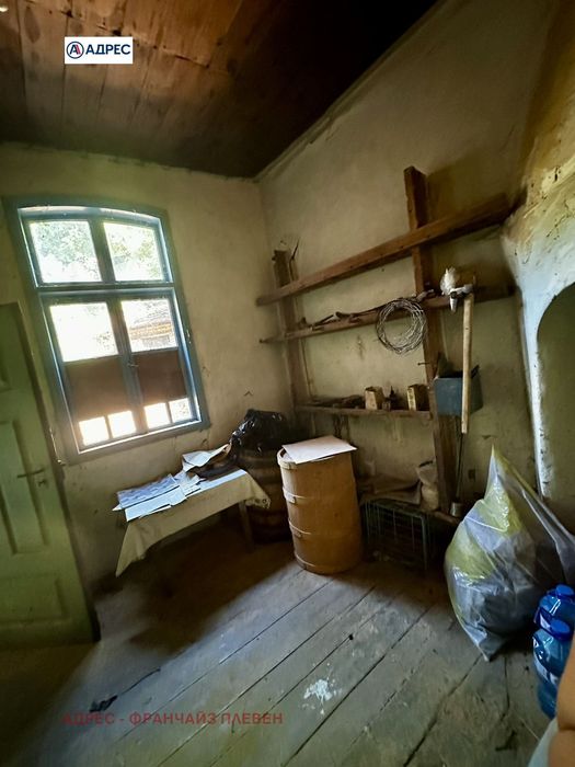 Къща в Ловеч, област-с.Шипково площ 86 цена 60000