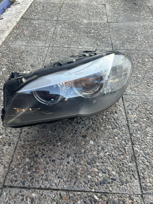 Фар за бмв ф 10