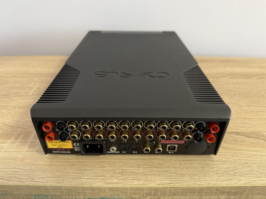 Усилвател Cyrus 6 DAC
