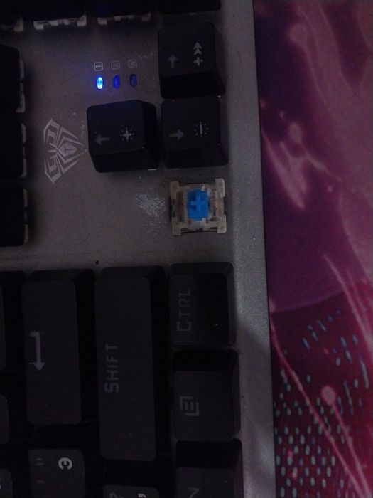 Продам игровые девайсы