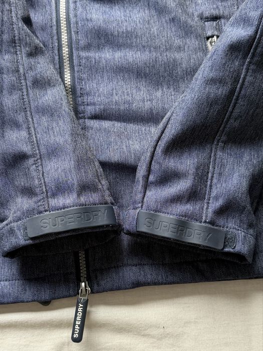 SuperDry,softshell (windtrekker) pt.bărbați,măr.:M(merge pt.S)