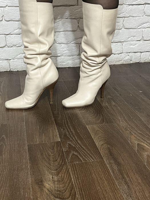 Сапоги белые Gimmy Choo