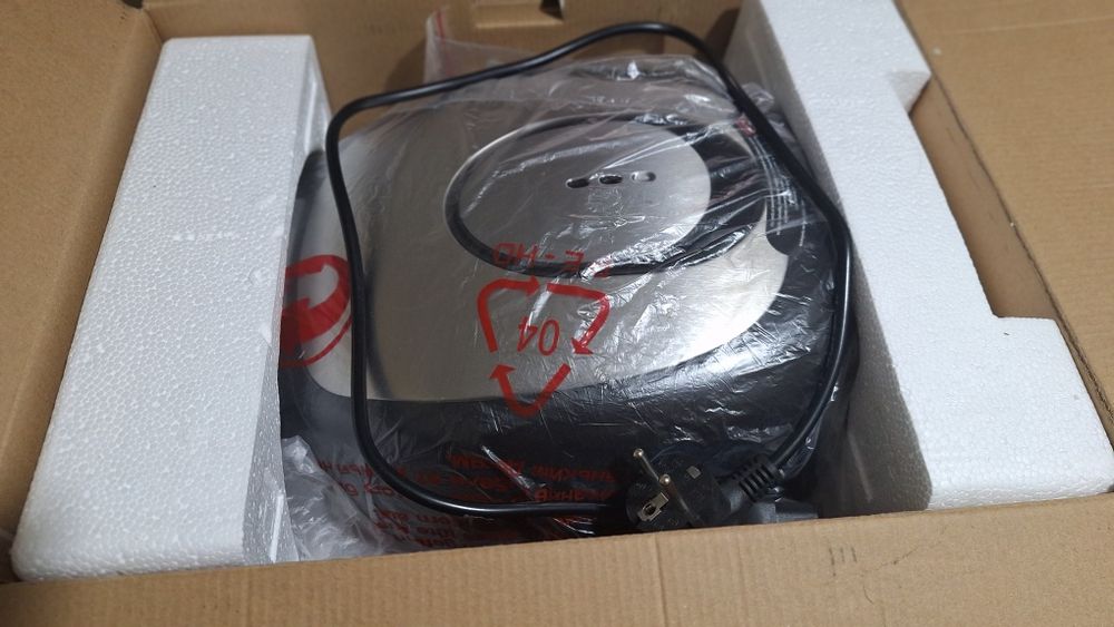 Мультиварка новая