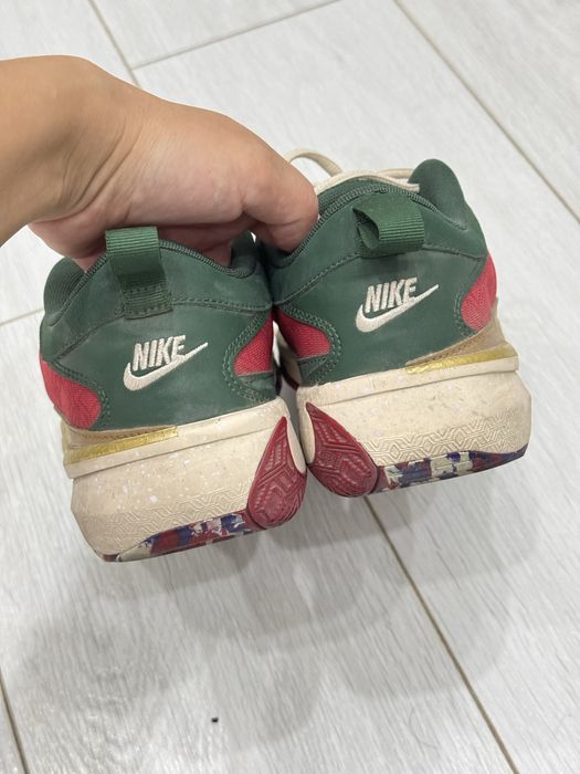 Продаю Кроссовки Nike