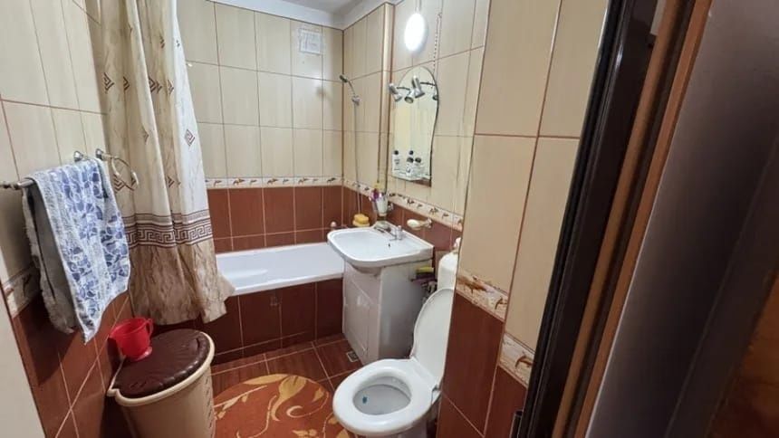 Vând apartament cu 2 camere Visoi