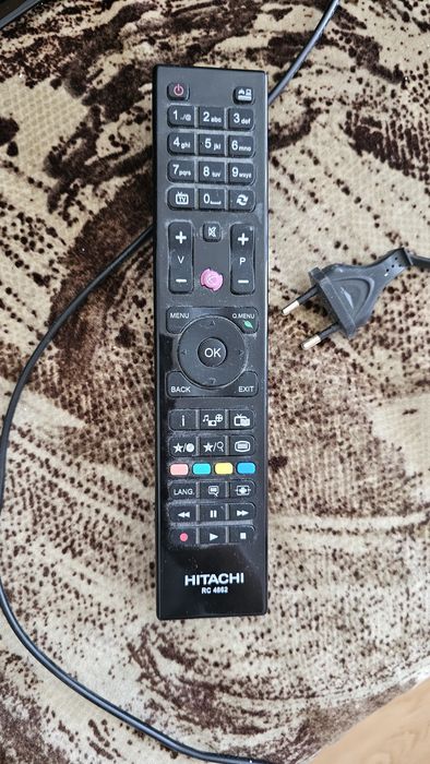 Televizor Hitachi 32HBC01 A (81 cm) + Suport de perete inclus