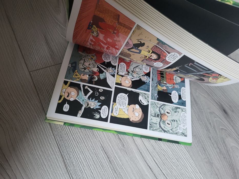 Комиксы, книга Рик и Морти