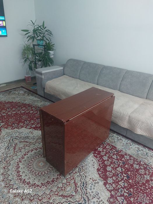 Срочно продам столы