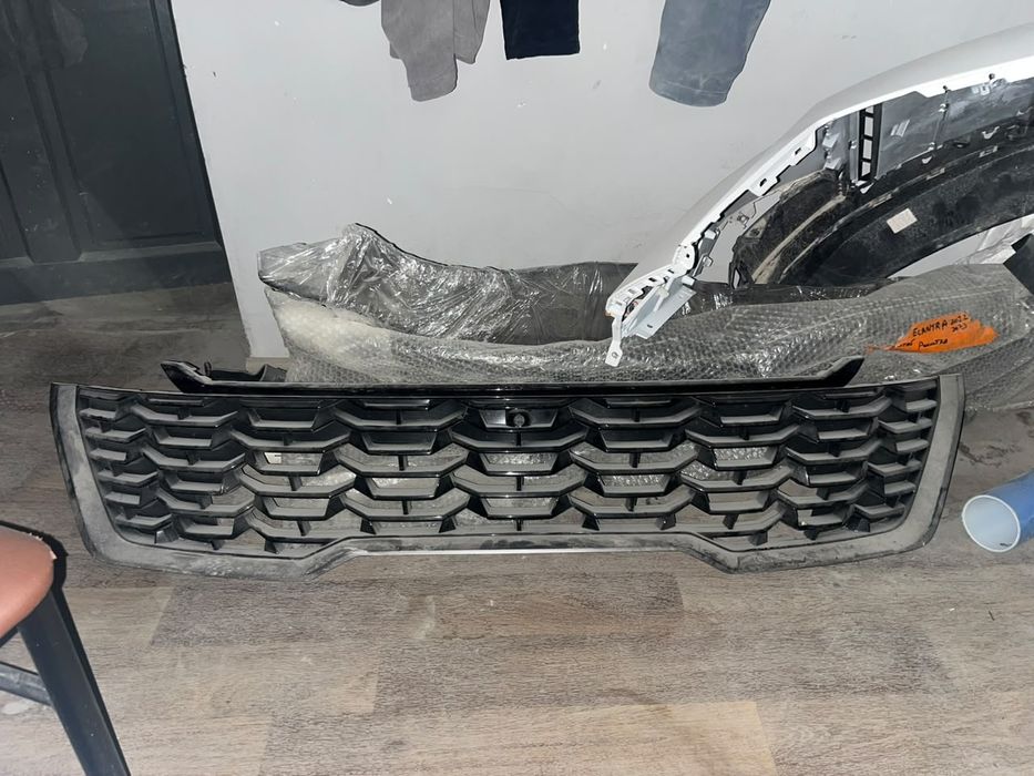 Решетка радиатора на kia sorento