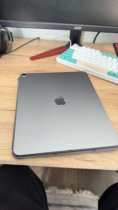 Планшет Apple iPad Air 13 2025
