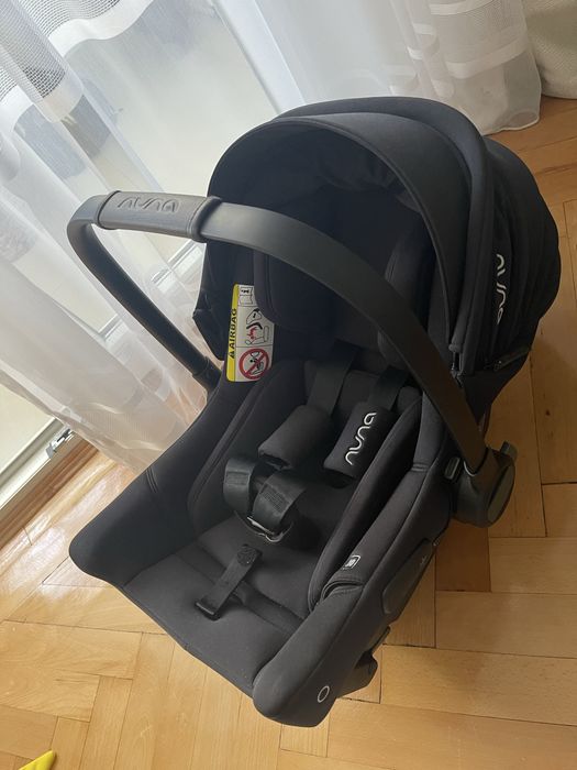 NUNA - Scoica auto cu ISOFIX integrat