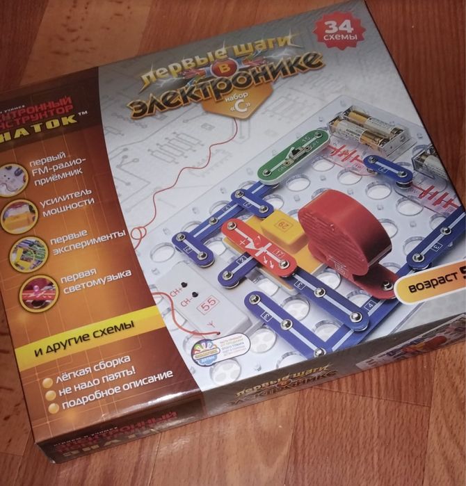 Электронные конструкторы Знаток