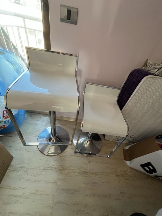 Бар столове, 2 броя, бели