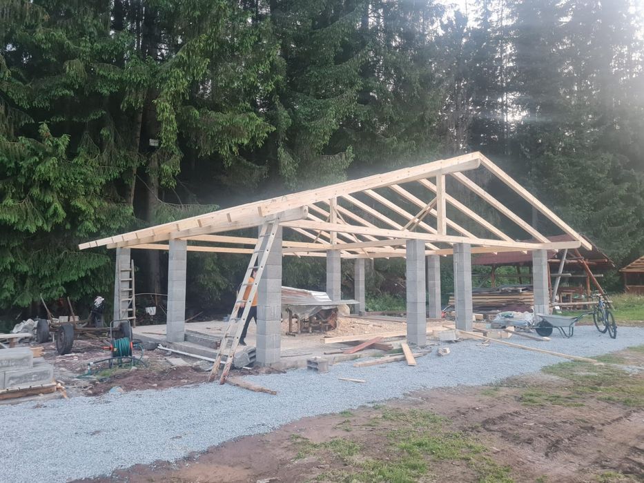 Construim case și cabane din lemn