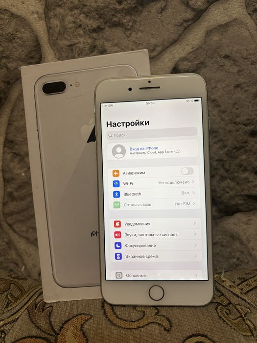 Продам Айфон 8 Plus на 64 Гб