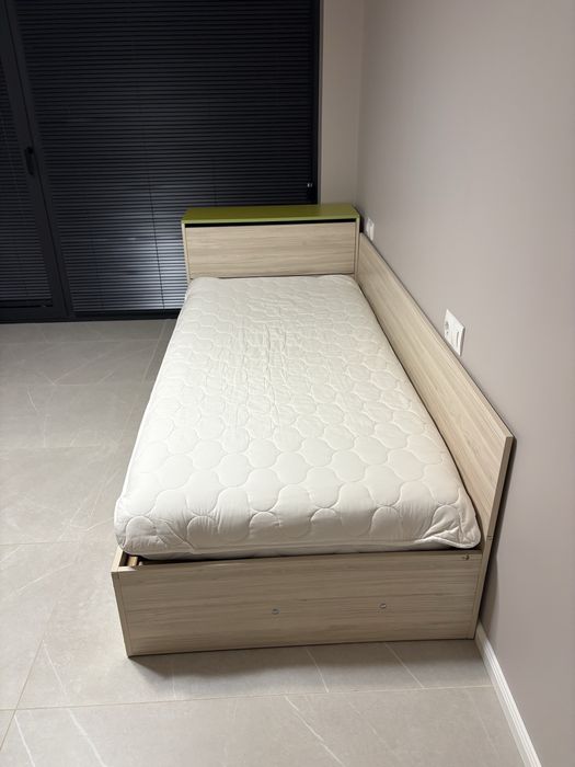 Легла с ракла и матрак