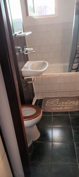 Garsonieră de închiriat