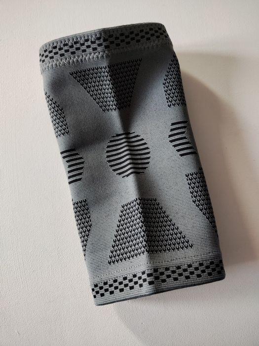 Genunchiera profesionala