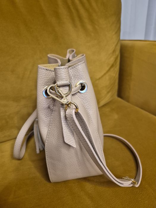 Geanta de umăr din piele