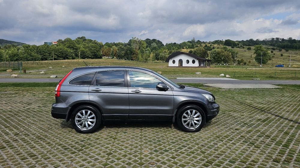Honda CR-V 4x4 Piele Alcantara Euro 5 Jante 18  Xenon Carte Service de la 0 Km