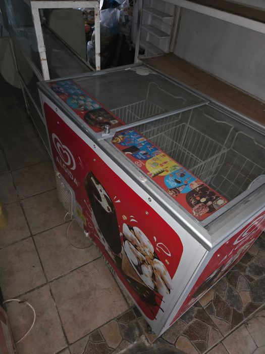 Pachet echipamente frigorifice comerciale – Vitrină Zuzu + 2 Lăzi înghețată (Algida & Amicii)