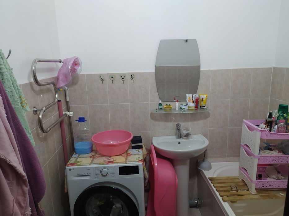 Подаётся Новостройка или...; Янгихаётский район, 10 - строителей участ