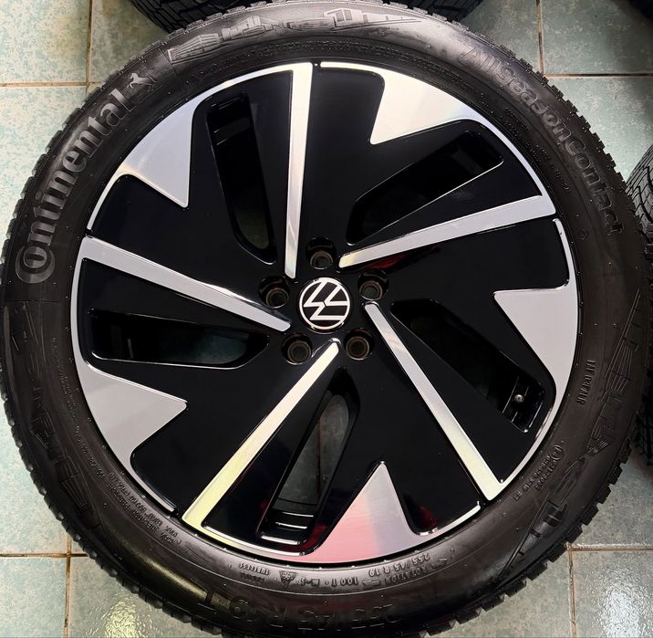 Roti/ Jante aliaj R19 Volkswagen Tiguan Tayron  255/45/19 Continental