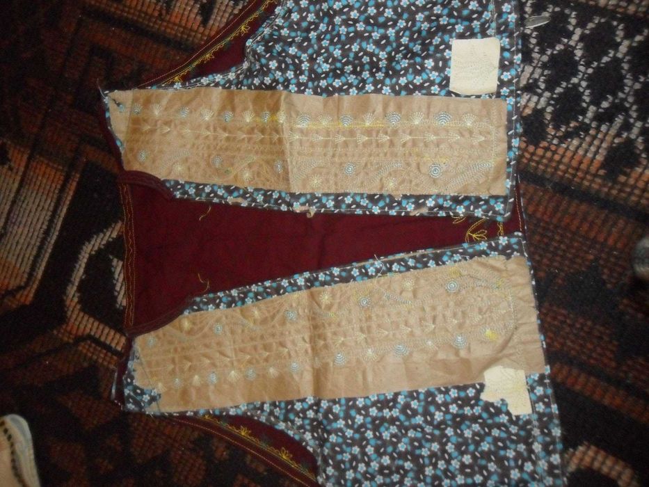 Елек бродиран на ръка/ антика