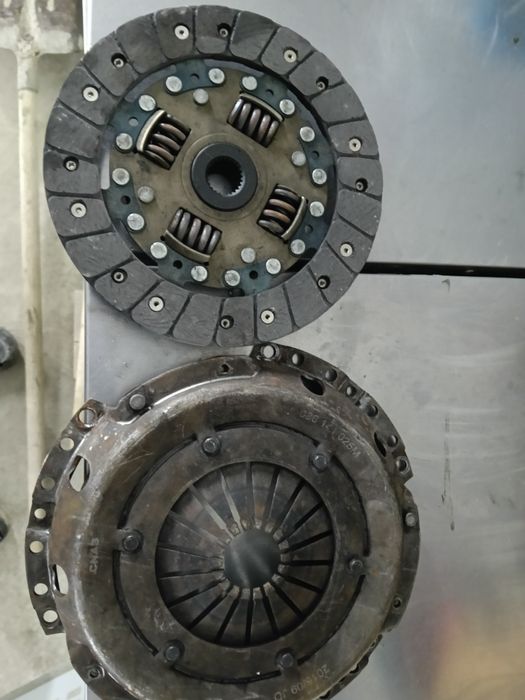 Диск сцепления на Фольксваген гольф 3